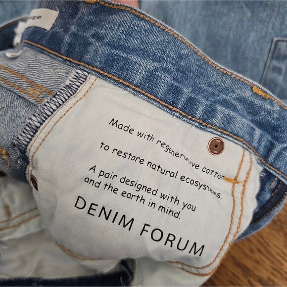 Aritzia Denim Forum Farrah Hi-Rise Wide Leg Cargo Jeans - Picture 10 of 13